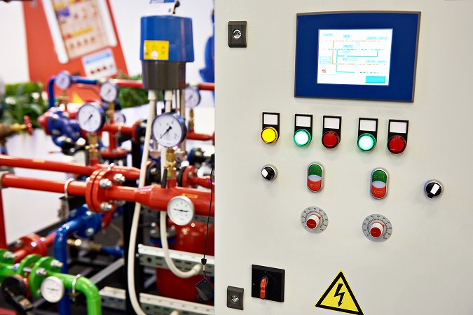 一般電気設備工事の就職を目指す方必見！電気工事士の安定性